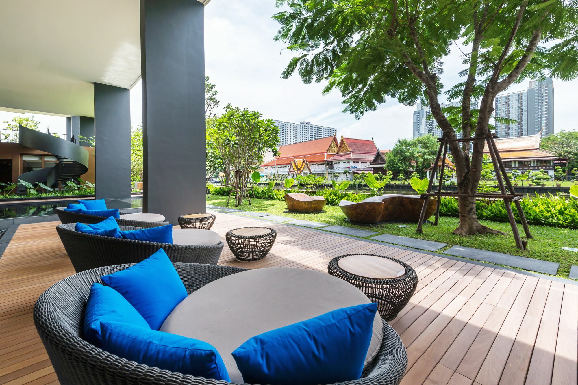 Hasu Haus By Favstay Bangkok Exterior foto